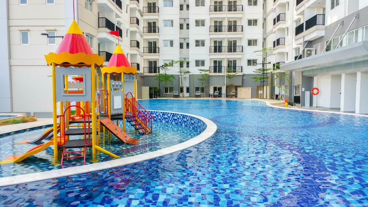 Elegant And Modern 2Br Apartment At Signature Park Grande By Travelio Jakarta Exterior photo