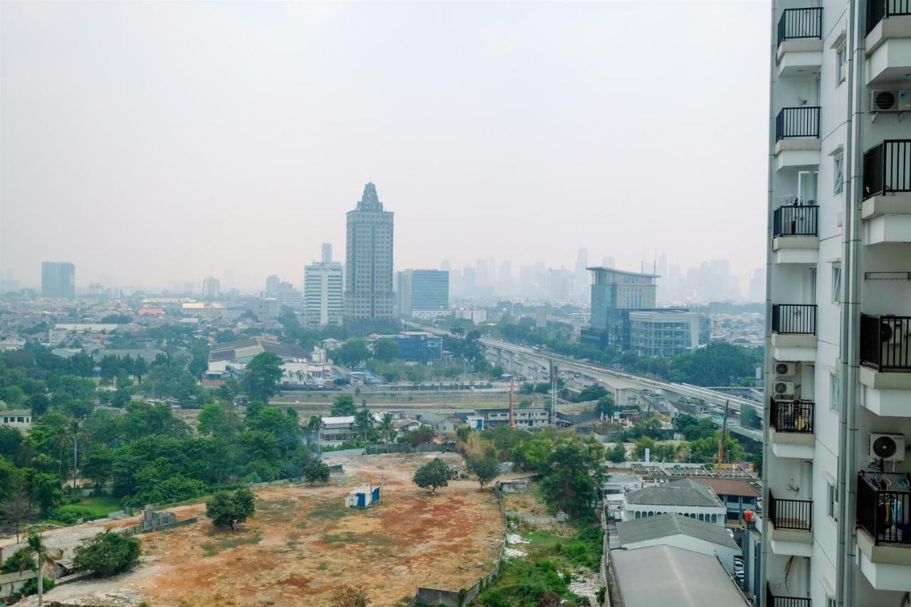 Elegant And Modern 2Br Apartment At Signature Park Grande By Travelio Jakarta Exterior photo